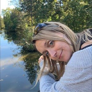 Meet your Posher, Annie